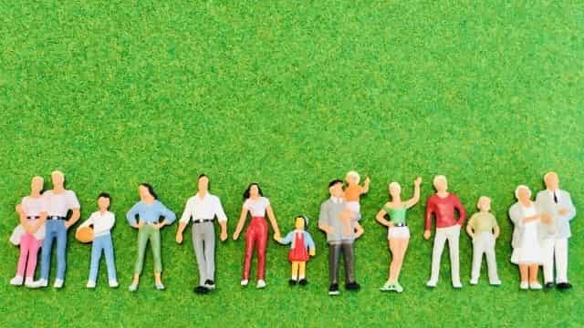 フレックスタイム制で多様な働き方へ