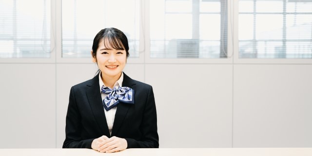 空港で働くグランドスタッフ